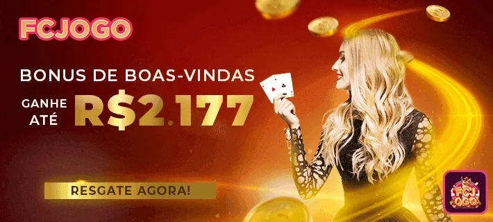 Jogador feliz recebendo cashback em slot games